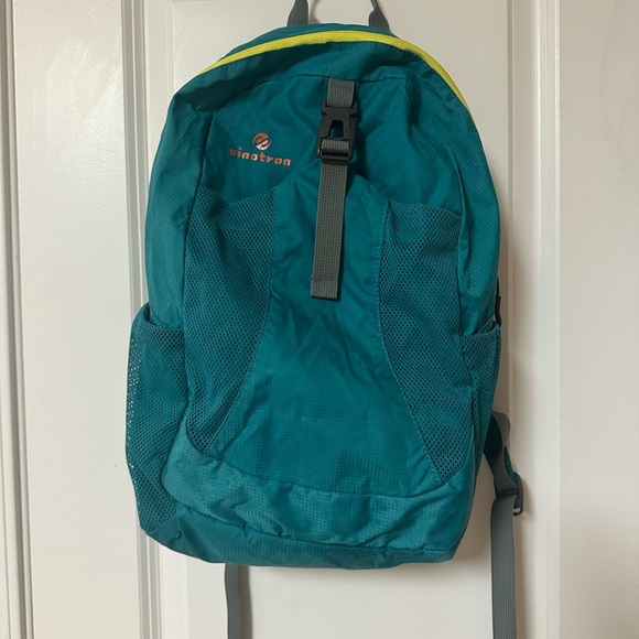 Sinotron 22L Lightweight Packable Hiking Backpack. - Picture 11 of 11